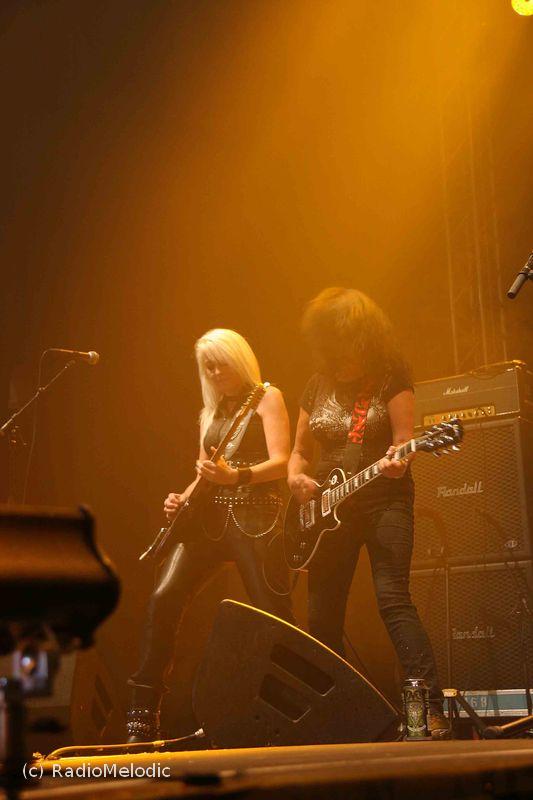 004_Girlschool